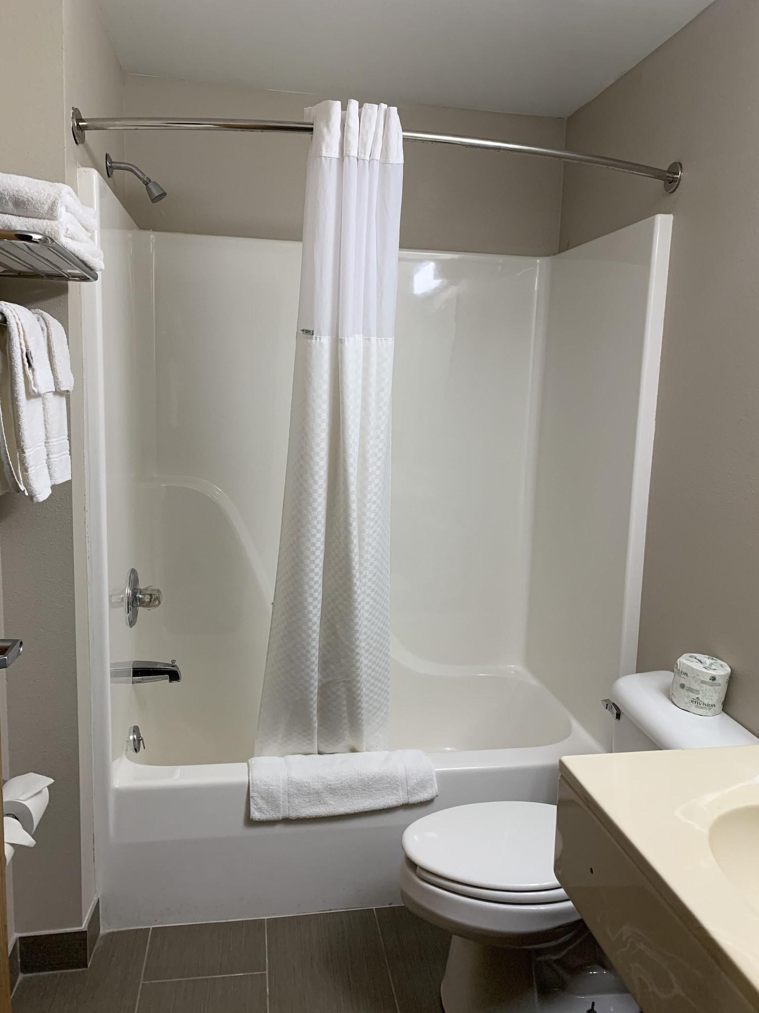 Microtel Inn & Suites By Wyndham Fond Du Lac Kültér fotó