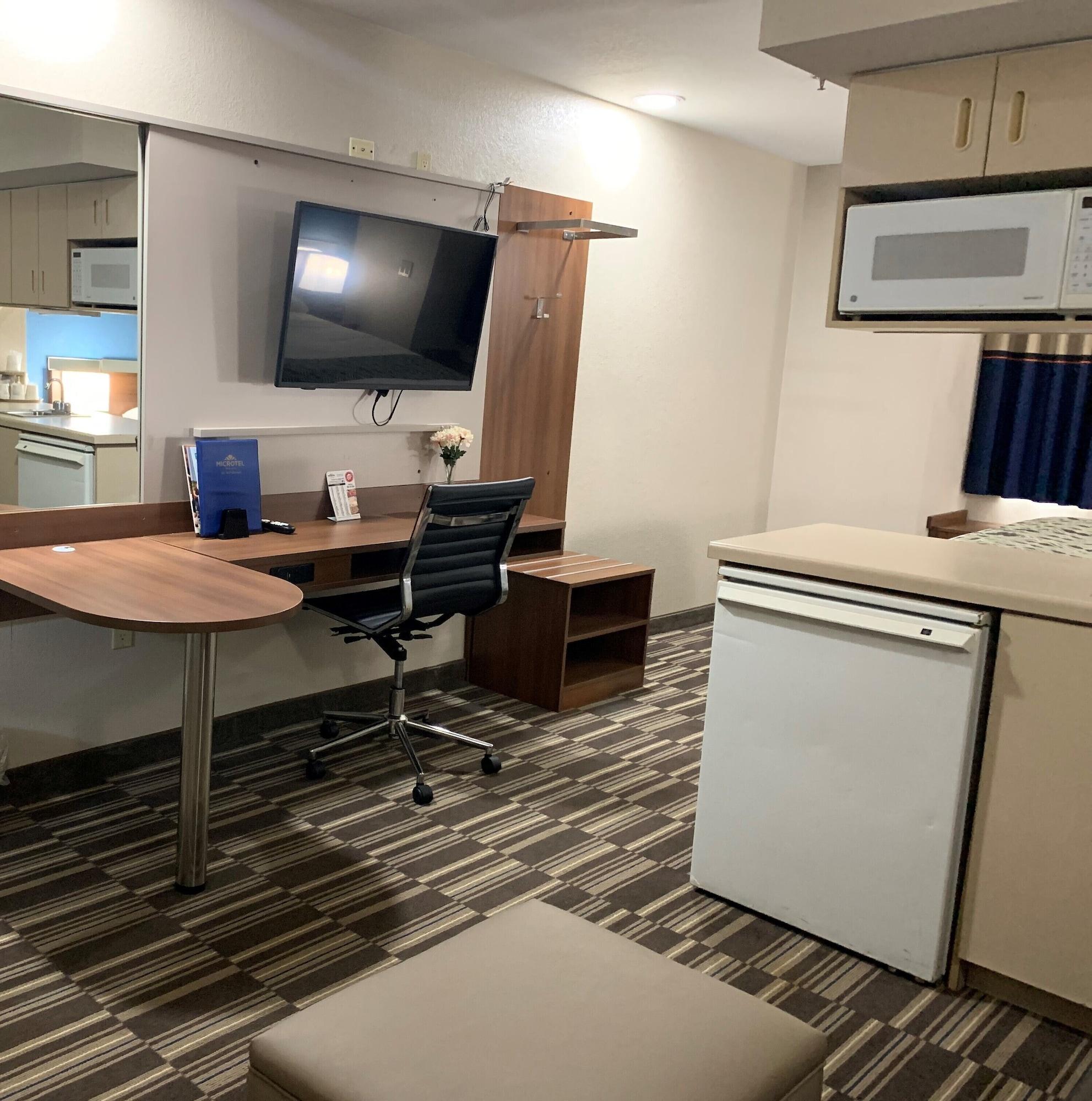 Microtel Inn & Suites By Wyndham Fond Du Lac Kültér fotó