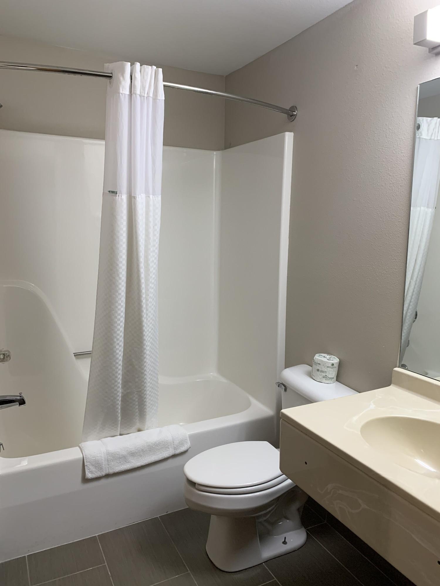 Microtel Inn & Suites By Wyndham Fond Du Lac Kültér fotó